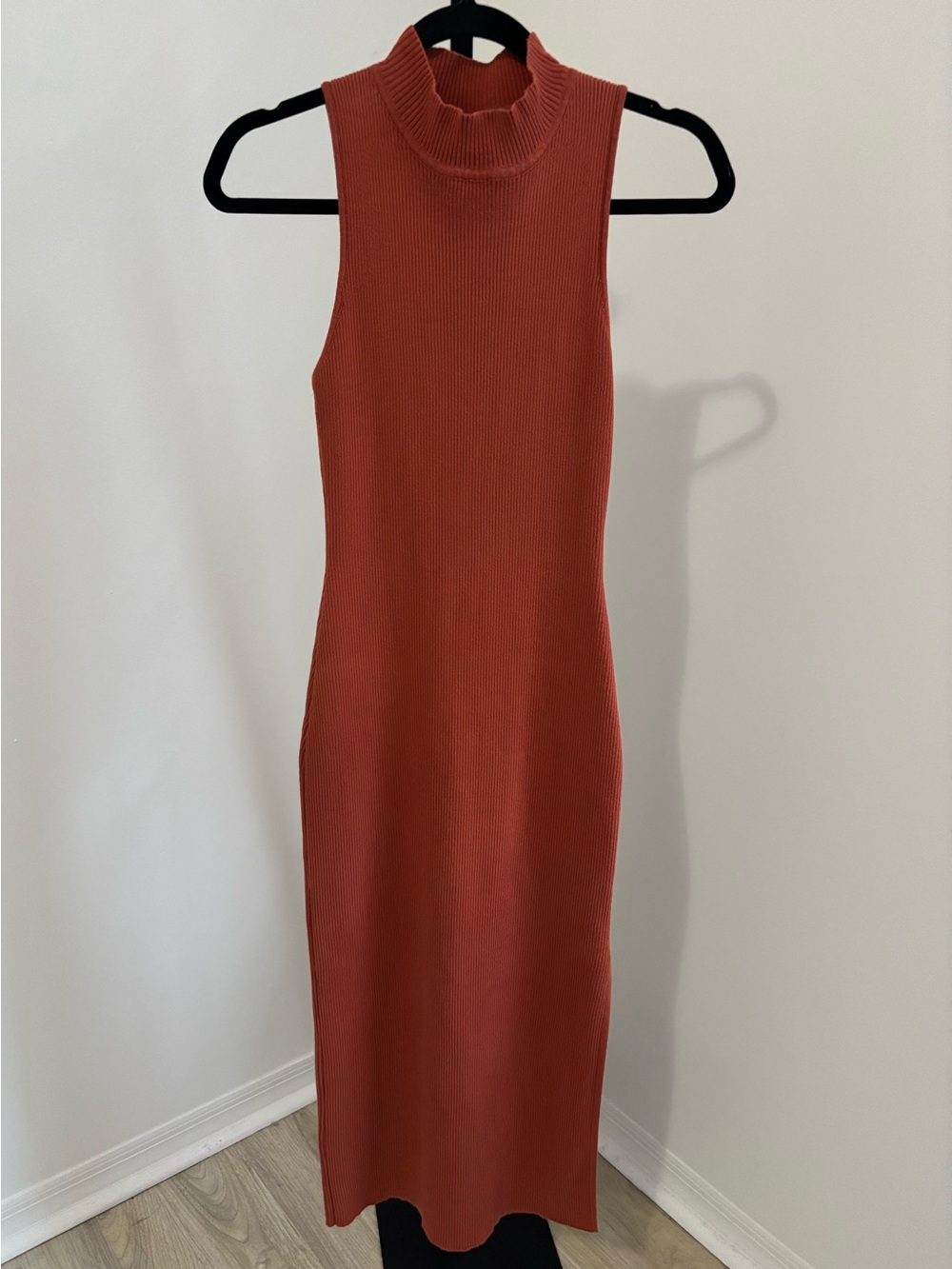 Lulu's Rust Ribbed Sleeveless Mock Neck Midi Dress
